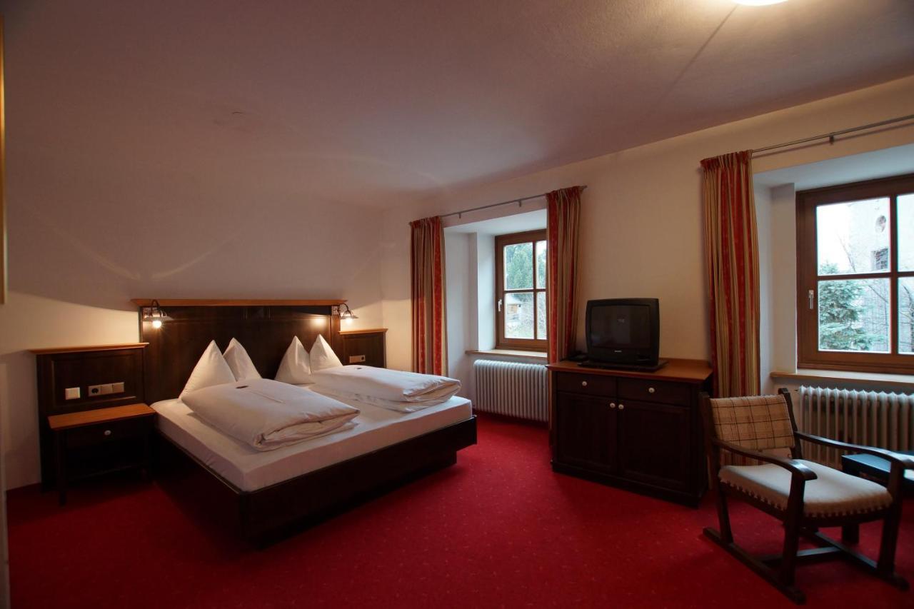 Hotel Neuwirt Mauterndorf  Pokój zdjęcie